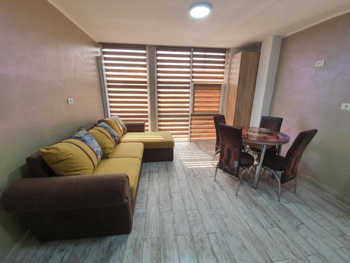 Bîrlad Apartament Negris מראה חיצוני תמונה
